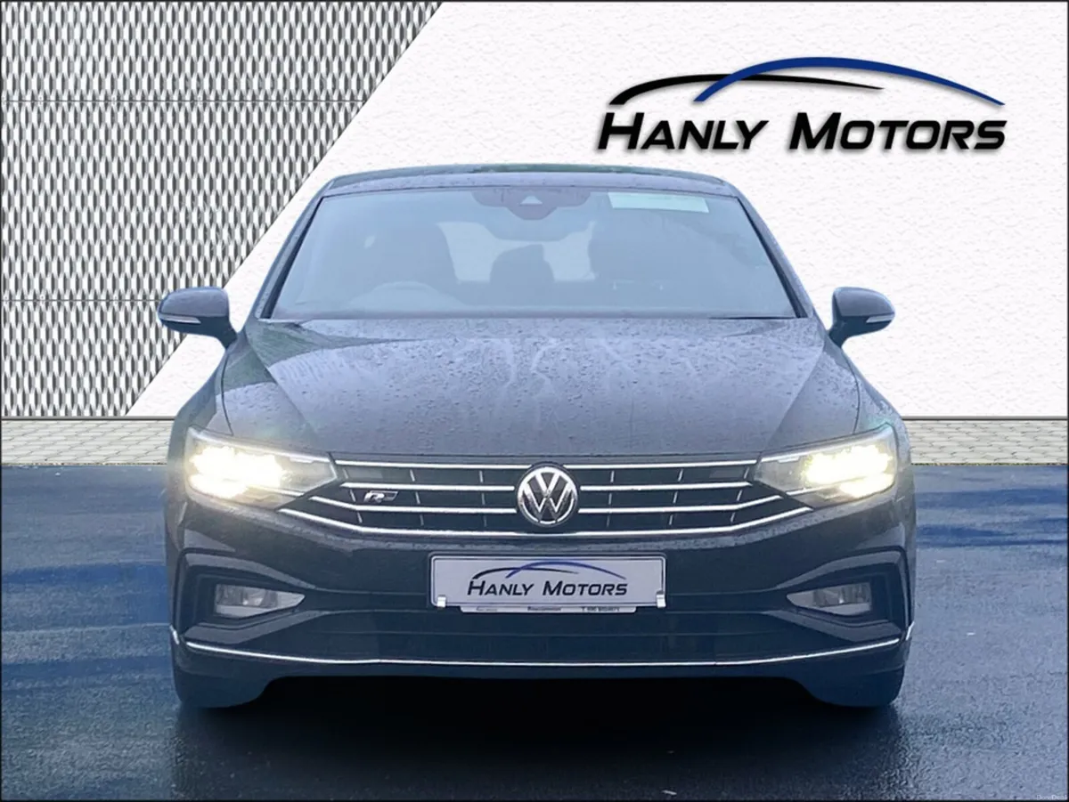 Volkswagen Passat R-LINE TDI S-A DSG - Image 2