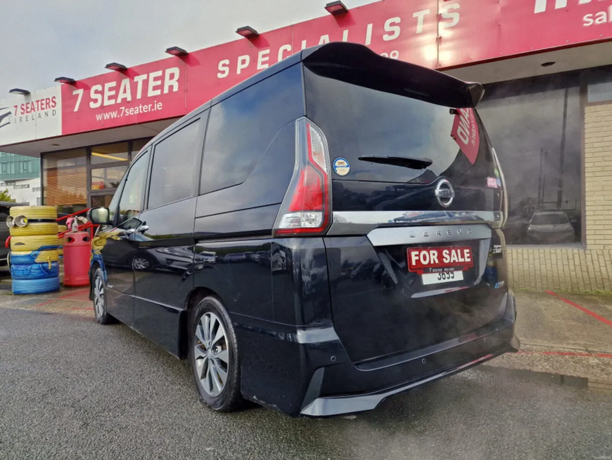Nissan Serena 2.0 PETROL HYBRID AUOMATIC LOW MILEA - Image 5