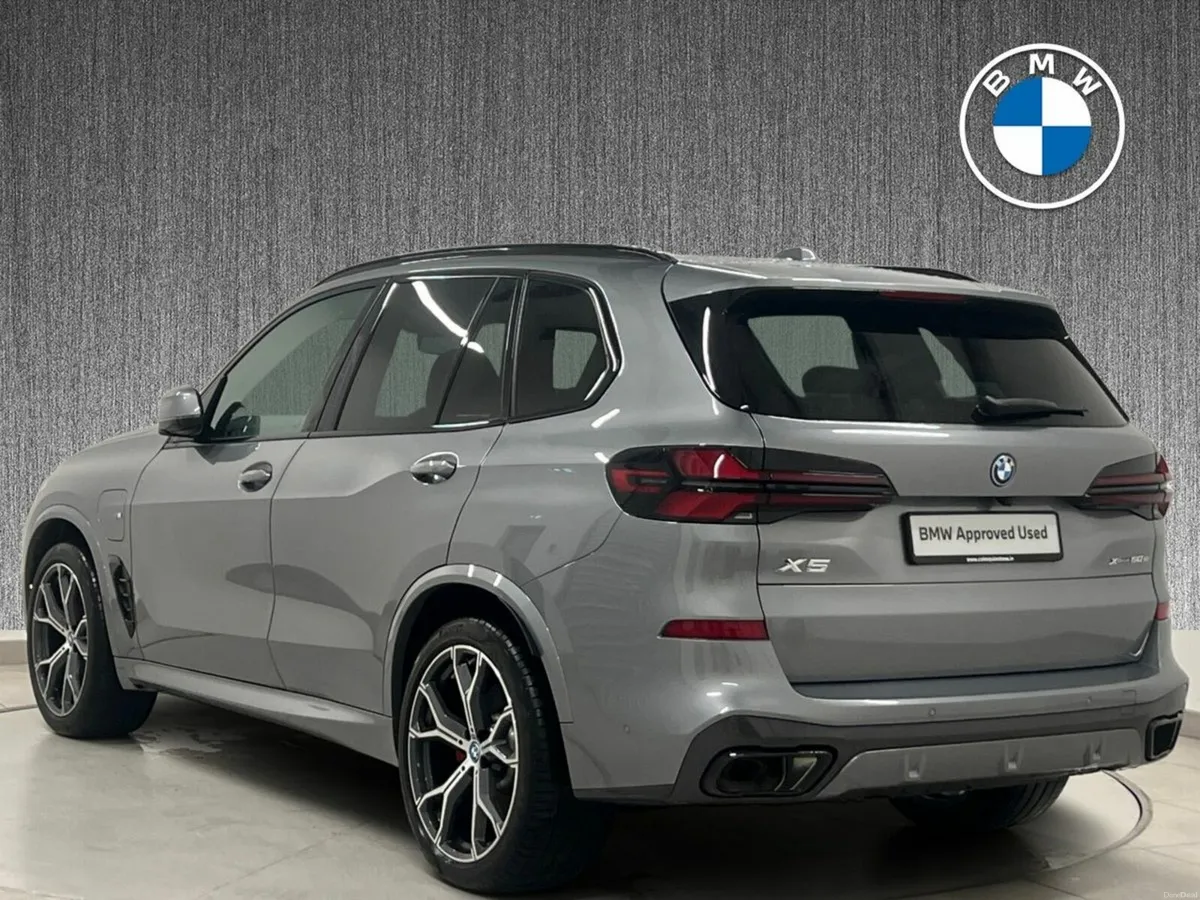 BMW X5 xDrive50e M Sport PRO / TECH / PAN ROOF - Image 3