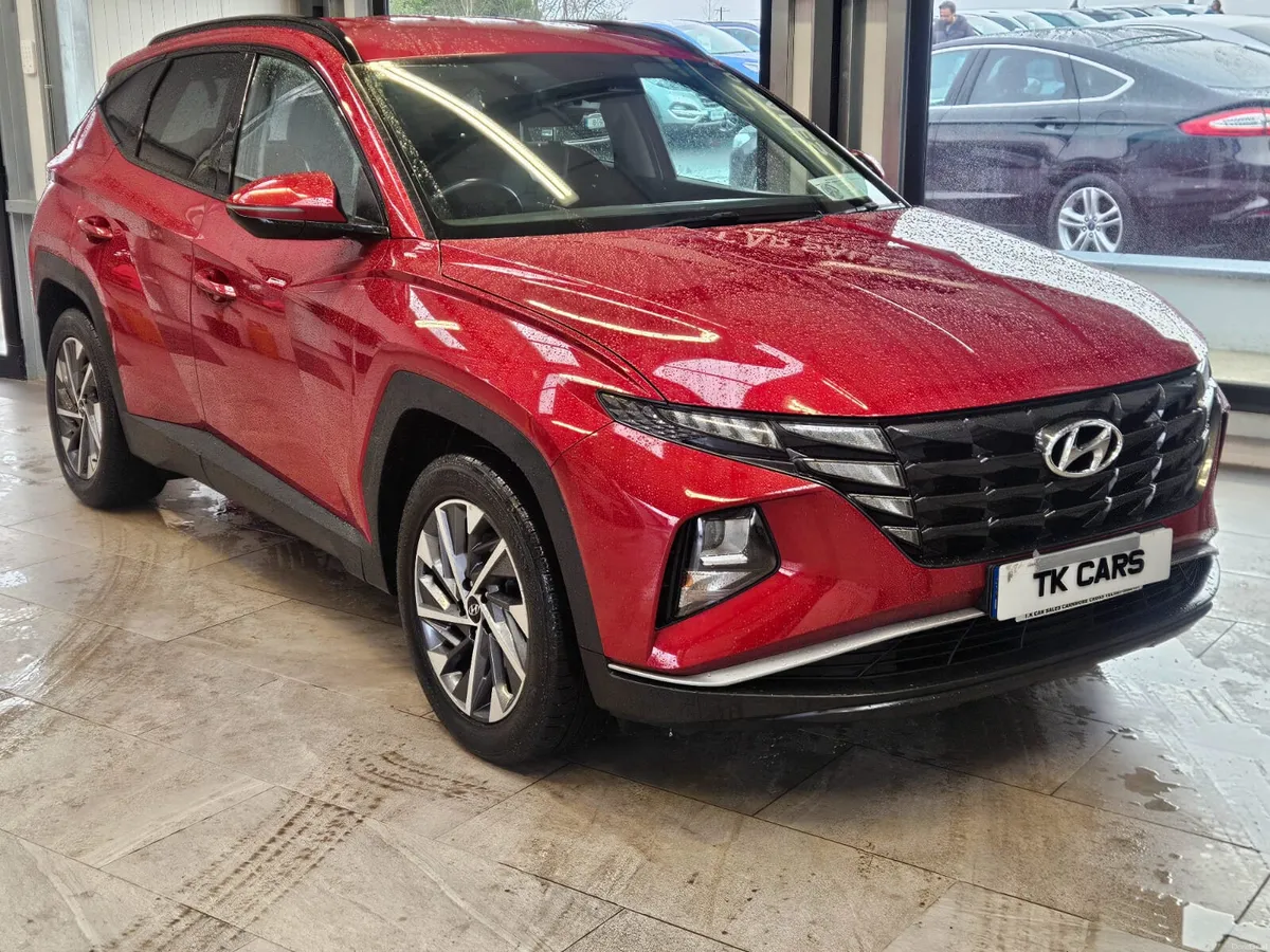 21 HYUNDAI TUCSON EXECUTIVE PLUS - Image 1