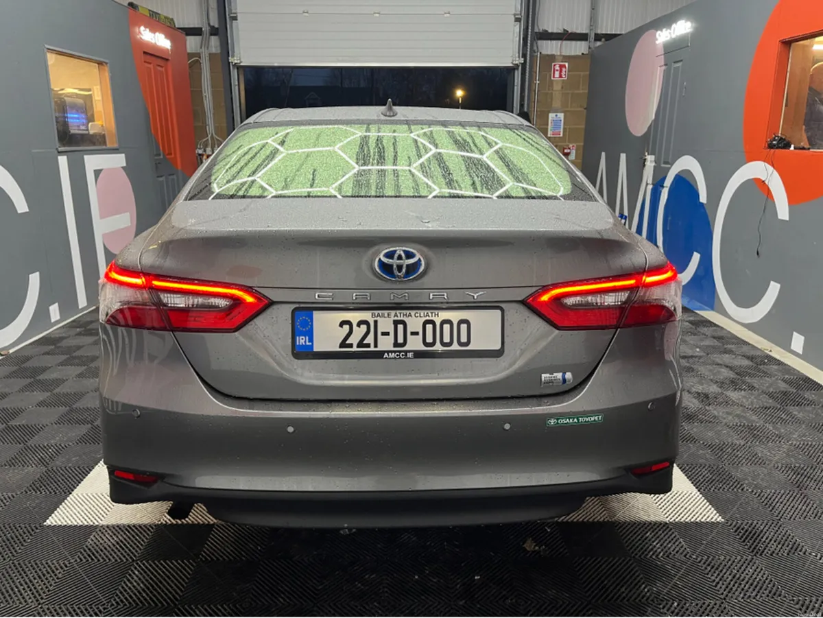 Toyota Camry 2022 TOYOTA CAMRY X 2.5 AUTOMATIC / C - Image 3