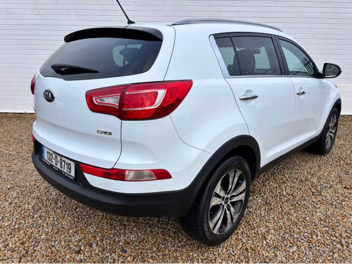 Kia Sportage 1.7 EXS 4DR - Image 3