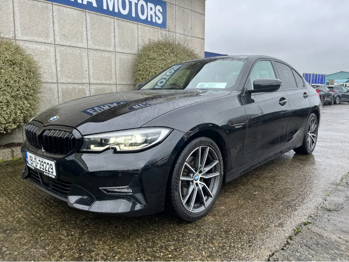 BMW 3-Series 320D SPORT AUTOMATIC 2.0 DIESEL //REV - Image 5
