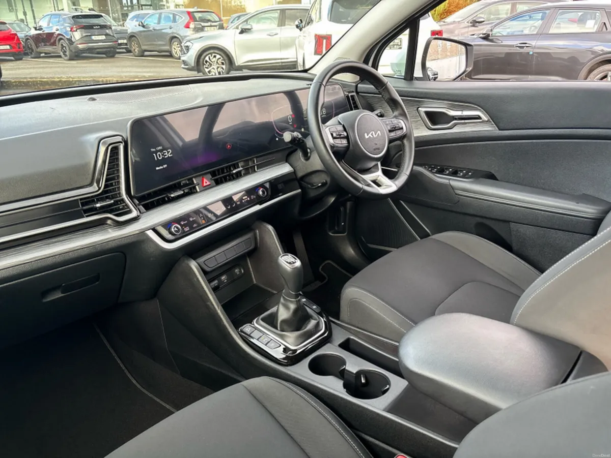 Kia Sportage K2 MY25 5DR - Image 4