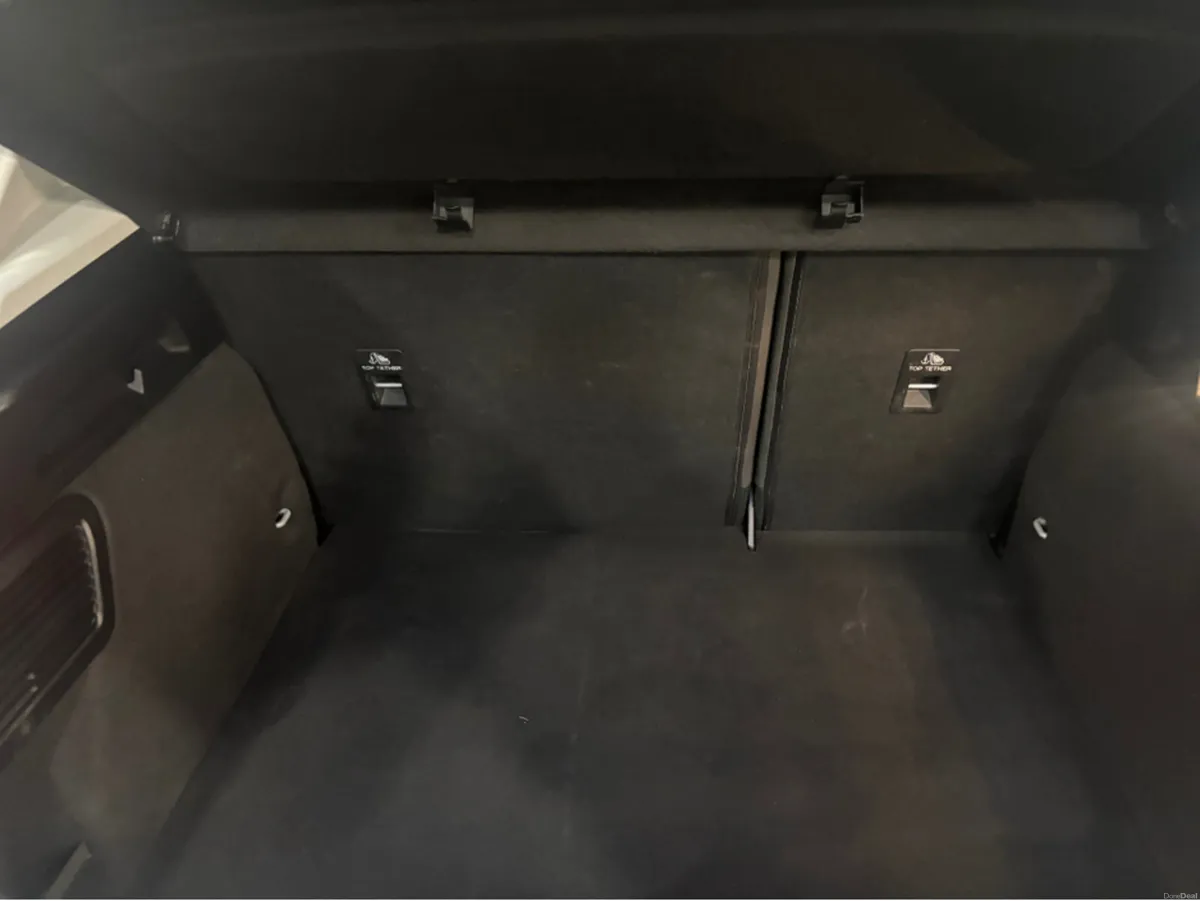 Ford Focus TITANIUM 1.0T 125 M6 4DR - Image 3