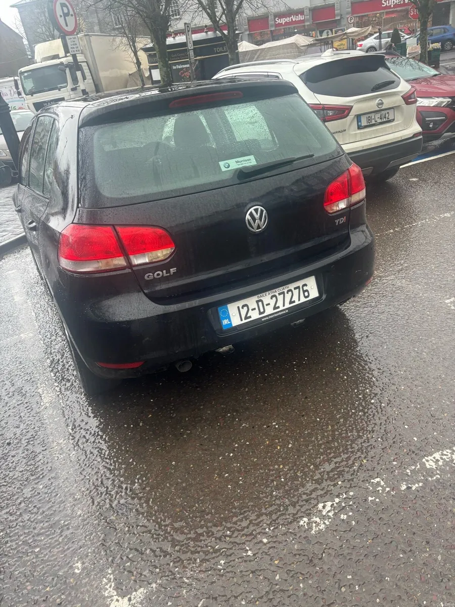 Volkswagen Golf - Image 4