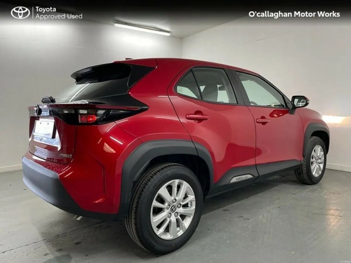 Toyota Yaris Cross YARIS CROSS LUNA 4DR AUTO - Image 4