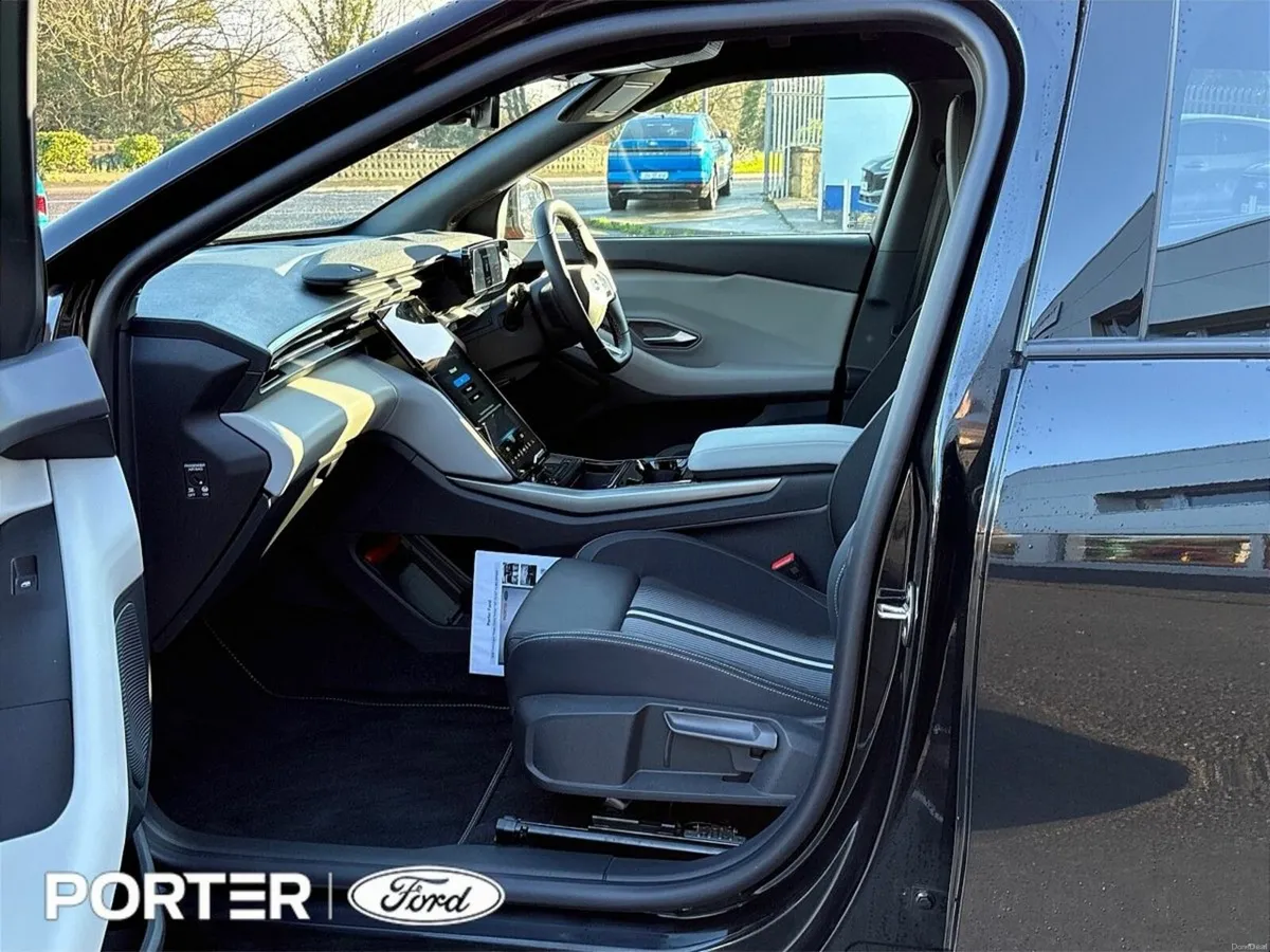 Ford Capri SELECT **627 KLMS RANGE** - Image 4