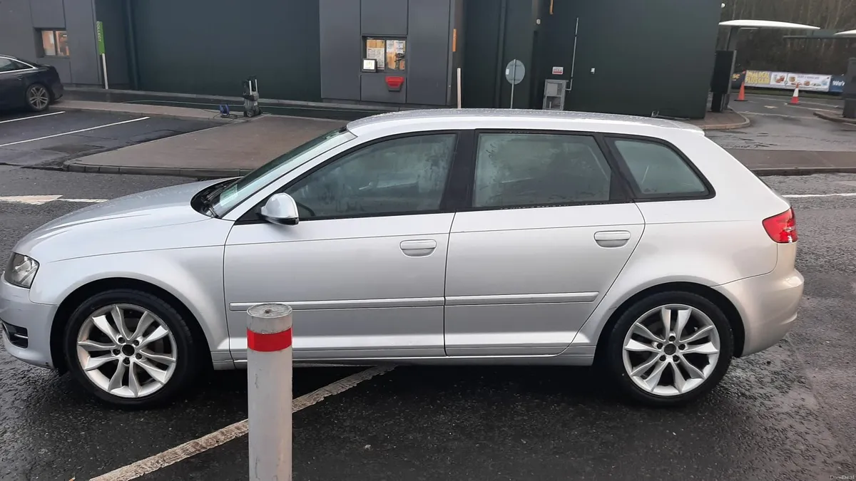 Audi A3 2012 - Image 2