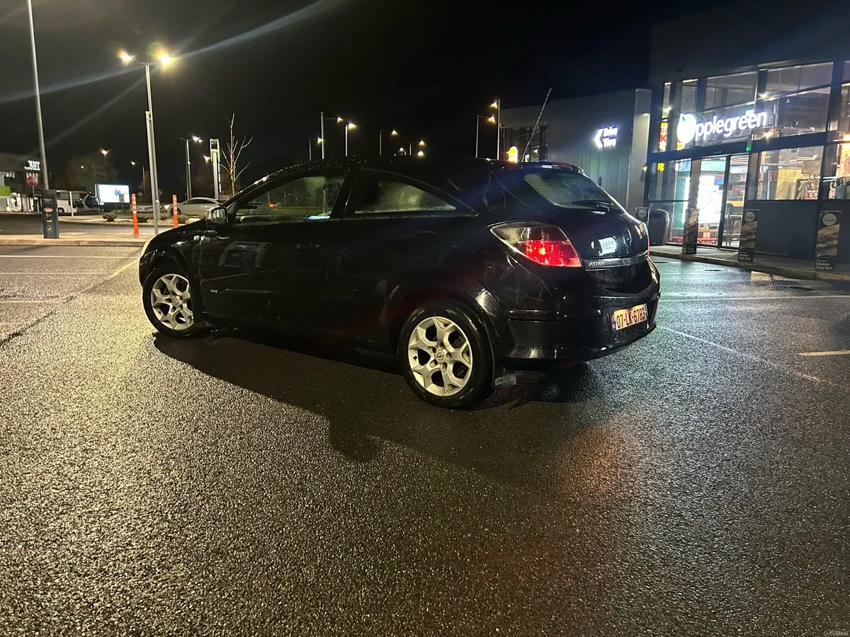Opel Astra - Image 4
