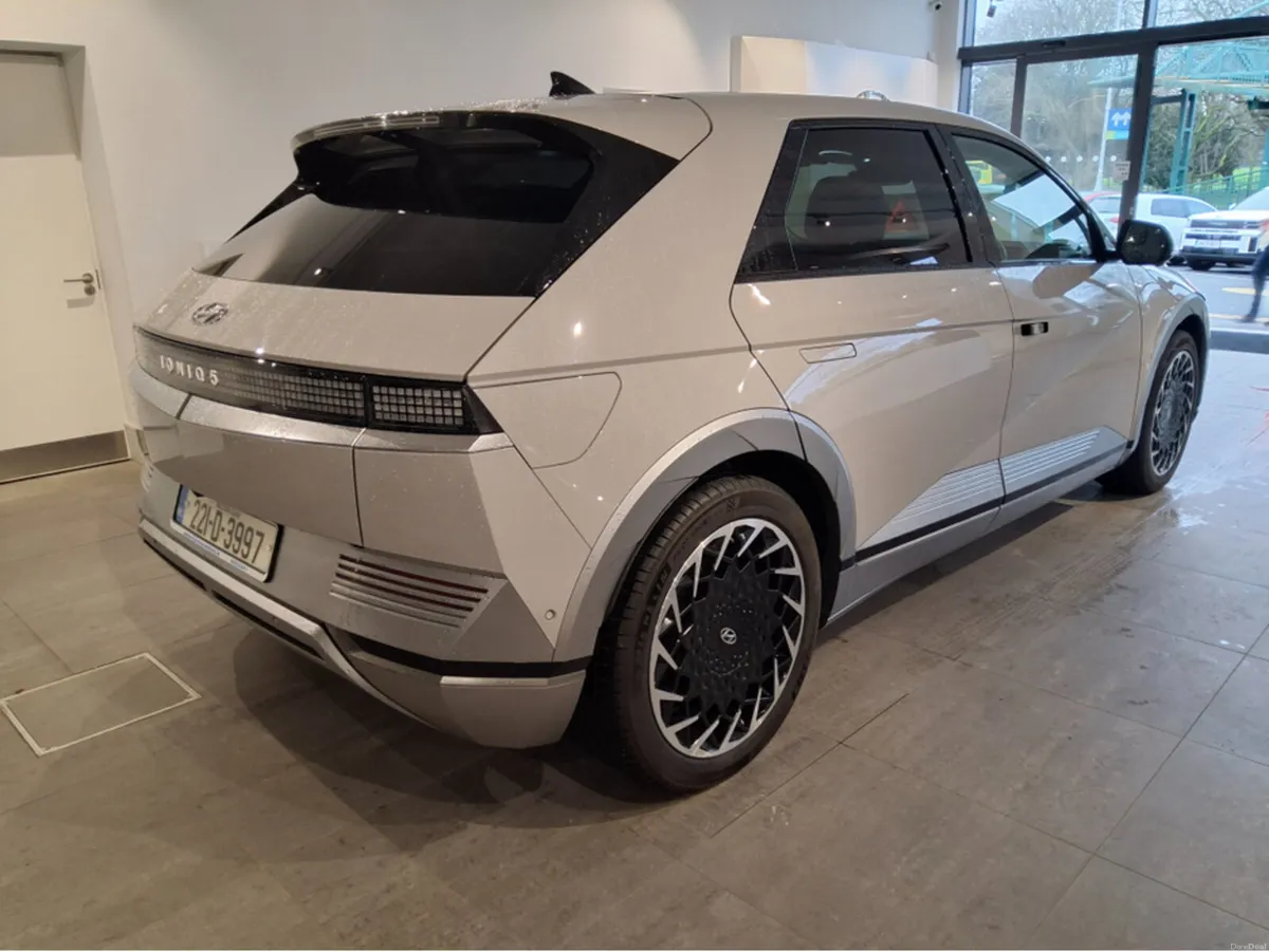 Hyundai IONIQ 5 PREMIUM PLUS 73 - Big Battery - Bi - Image 2