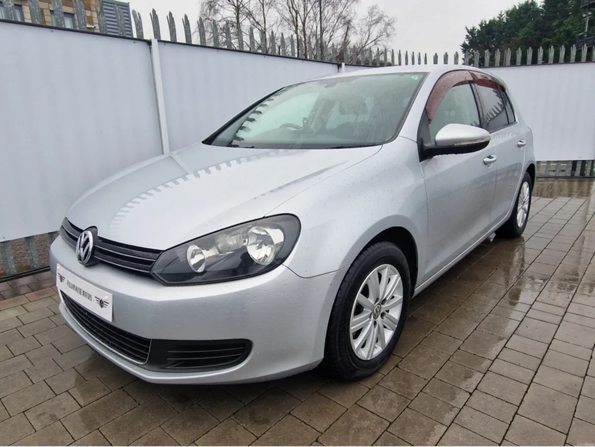 Volkswagen Golf 1.2 PETROL AUTO - Image 3