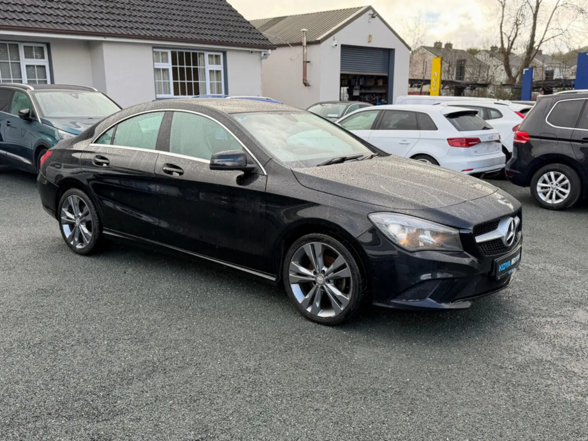 Mercedes-Benz CLA 180 URBAN 4DR - Image 2