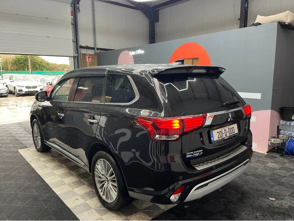 Mitsubishi Outlander €23950! 2020 MITSUBISHI OUTLA - Image 4