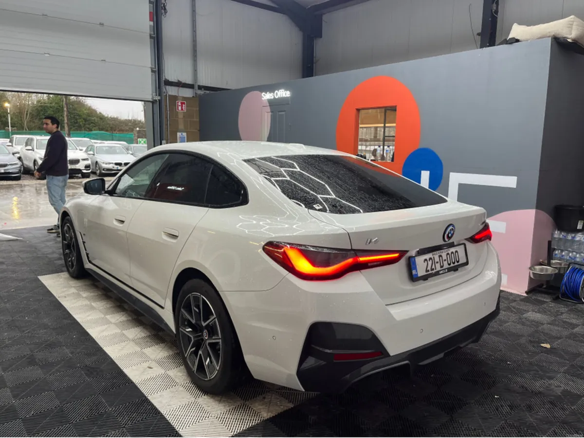 BMW i4 ONLY 20K KMS 2022 BMW I4 40EDRIVE M SPORTS - Image 4