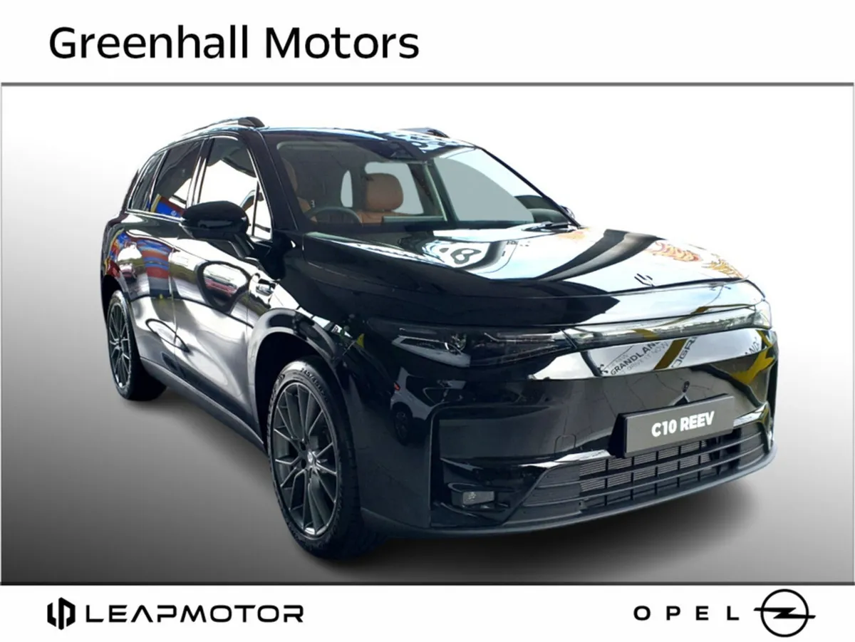 Leapmotor C10 C10 REEV in Metallic Black - Image 1
