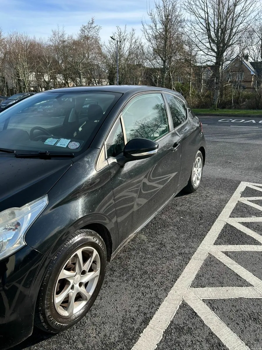 Peugeot 208 2013 - Image 1