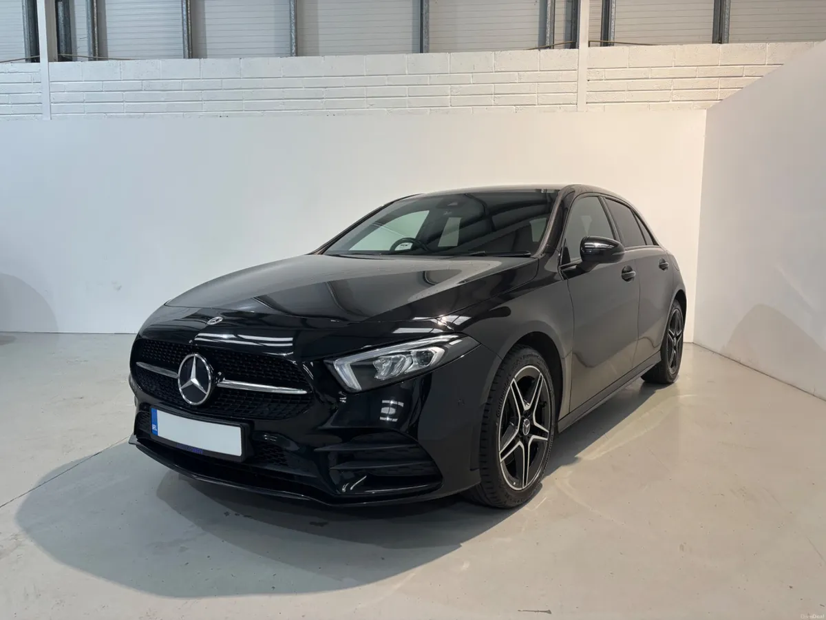 2022 Mercedes A-Class Black Edition - Image 3