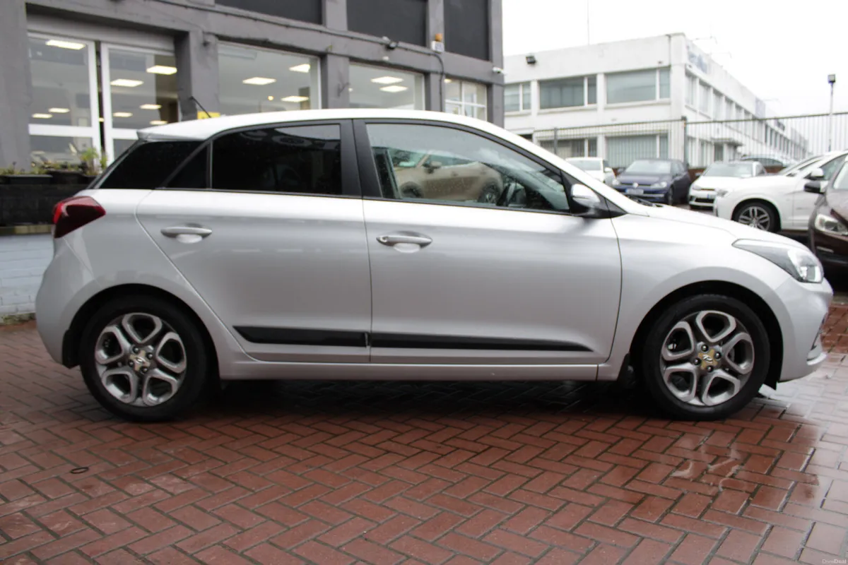 Hyundai i20 2019 - Image 3