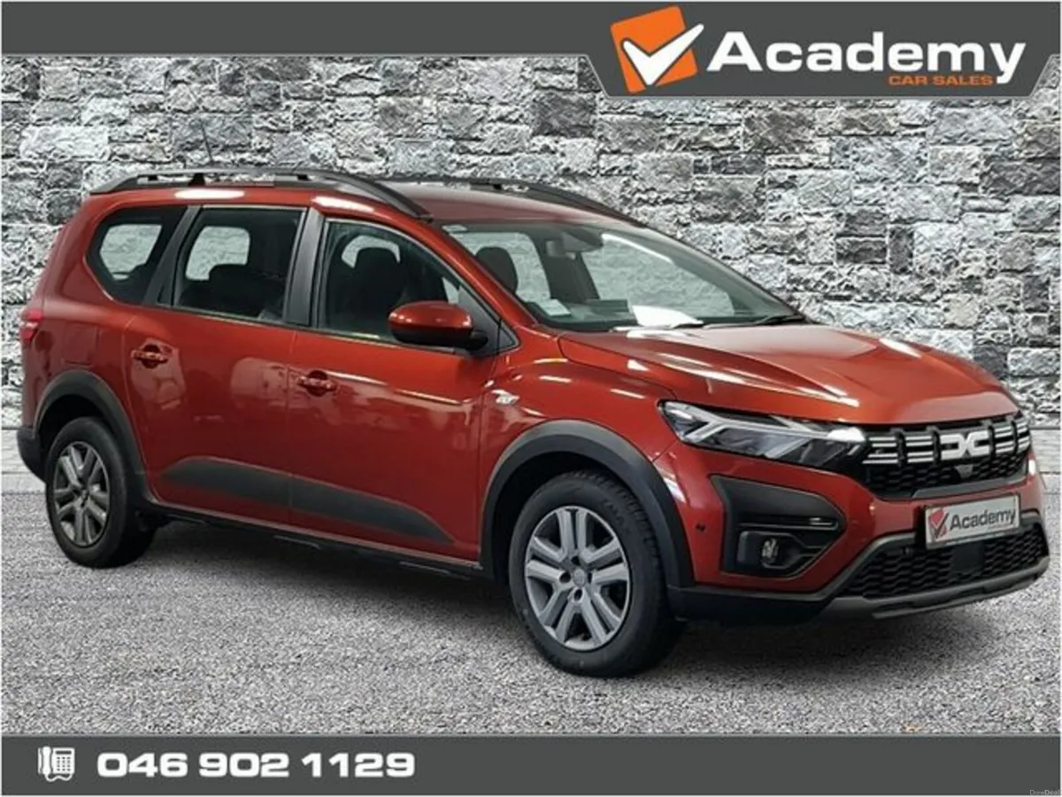 Dacia Jogger Expression TCE 110 NBI 5DR - Image 1