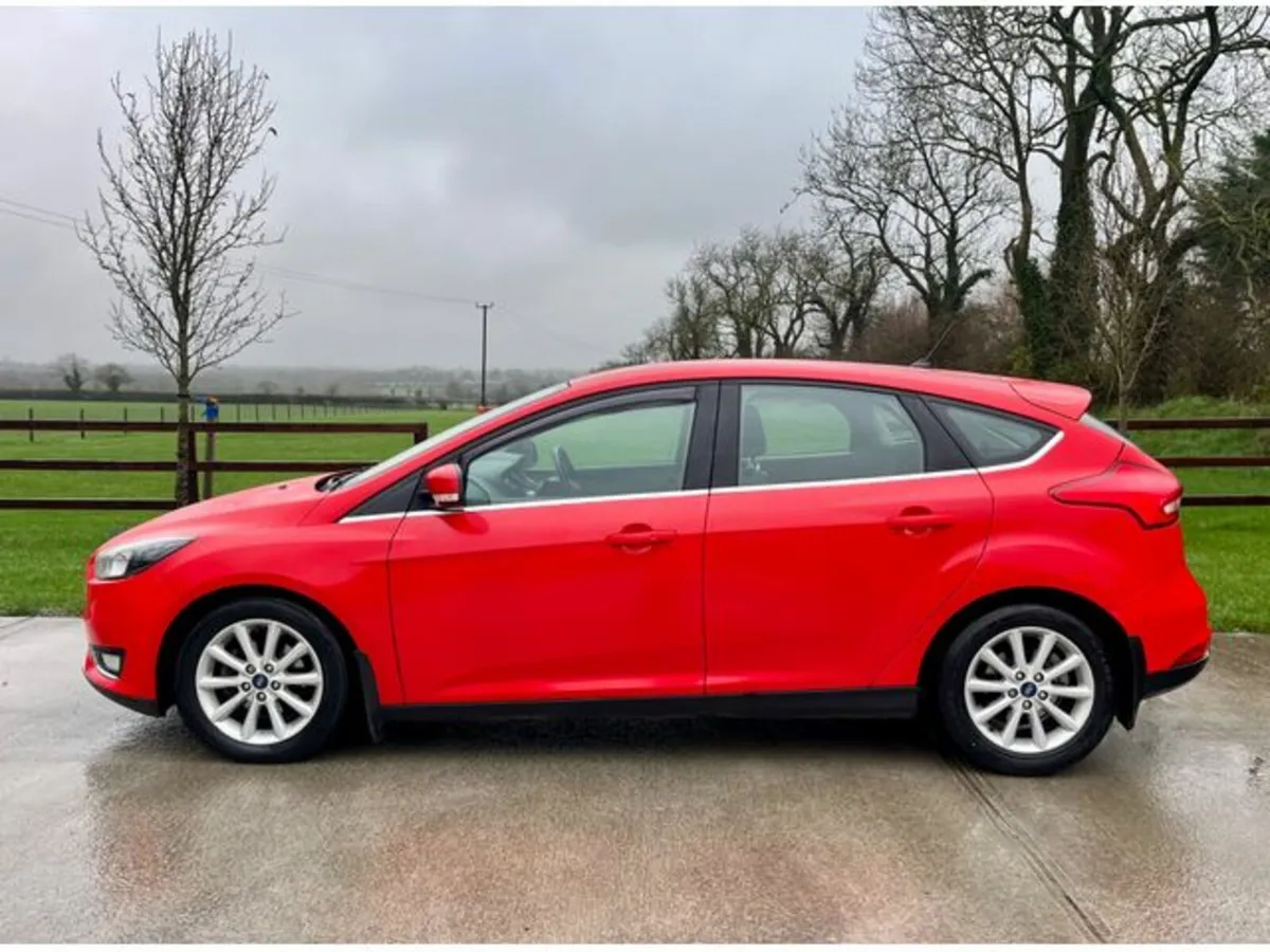 Ford Focus Titanium 1.5TD 120PS Auto *RETAIL PRICE - Image 3