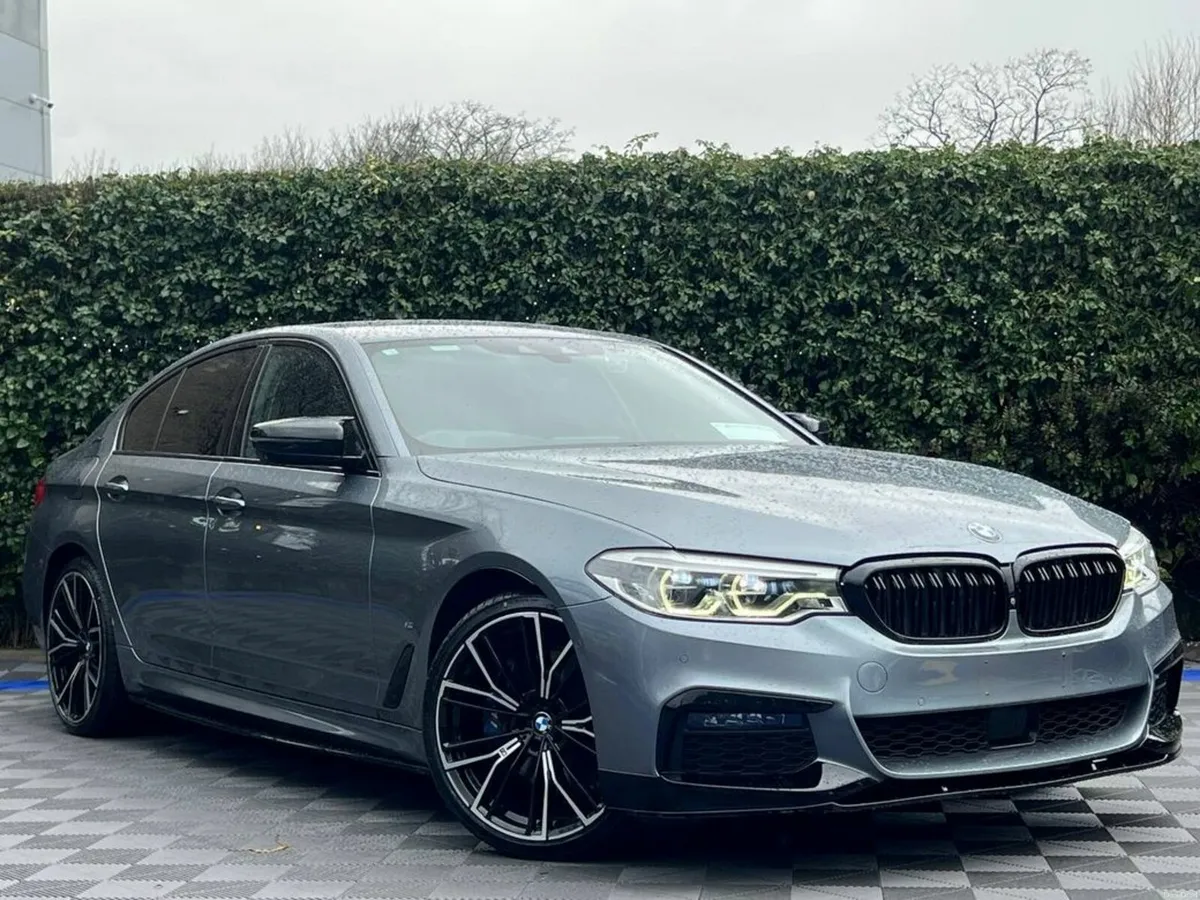 BMW 5-Series 530e M-SPORT COMPETITION 2.0 HYBRID / - Image 1