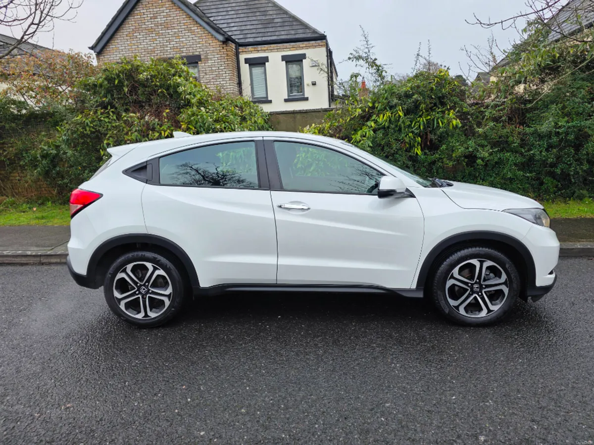 Honda HR-V 1.5 I-vtec ES 5DR - Image 2