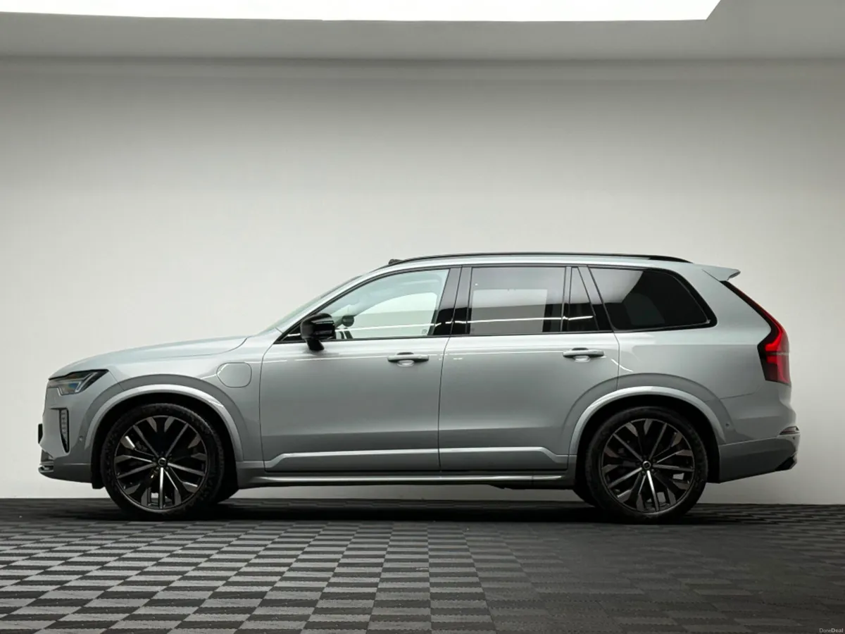 Volvo XC90 ULTRA T8 RECHARGE 2.0 PHEV AWD *7 SEATE - Image 4