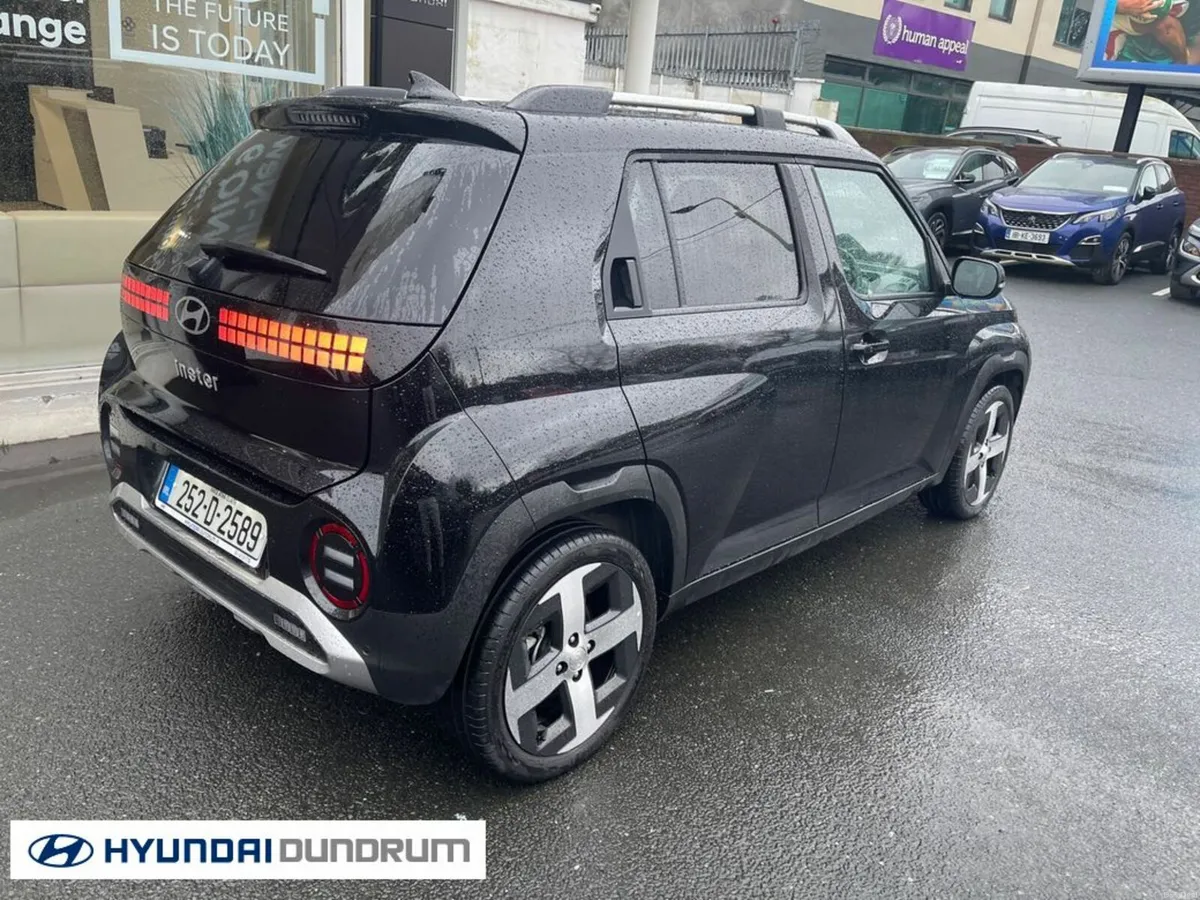 Hyundai INSTER Elegance 49kwh 5DR Auto - Image 4