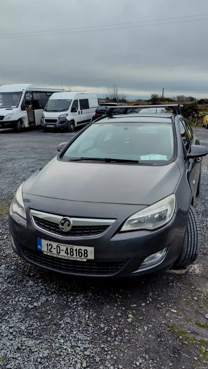 Vauxhall Astra 2012 - Image 1