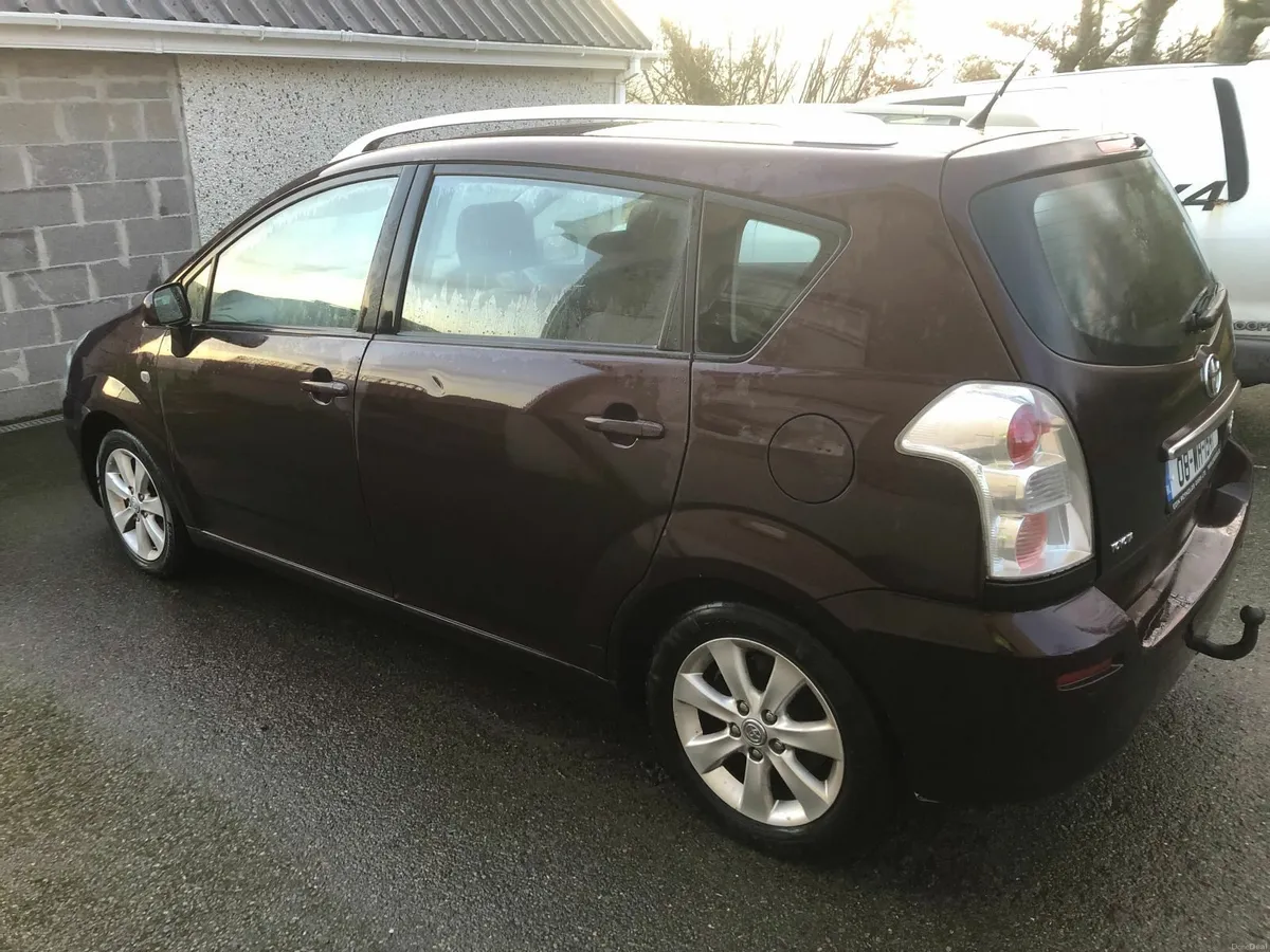 Toyota Corolla 2008 - Image 2