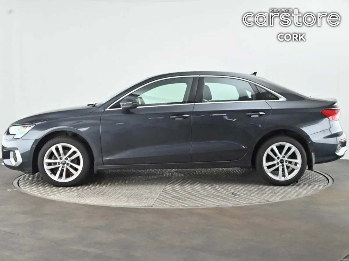 Audi A3 A3 SAL 30 TDI 115HP SE - Image 6