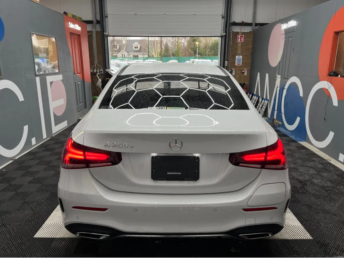 Mercedes-Benz A-Class 2021 MERCEDES-BENZ A250E SED - Image 3