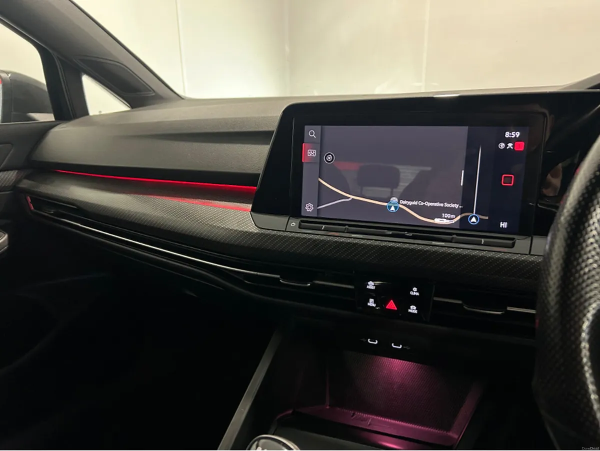 Volkswagen Golf R-LINE 2.0 TDI 150HP 5DR - Image 3