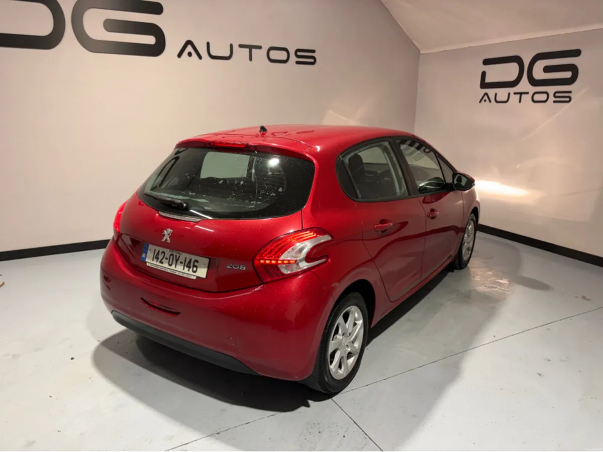 Peugeot 208 ACTIVE 1.4 HDI 4DR - Image 2