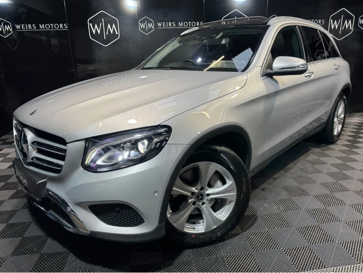 Mercedes-Benz GLC 220D 4MATIC SPORT PREMIUM + 5 5D - Image 1