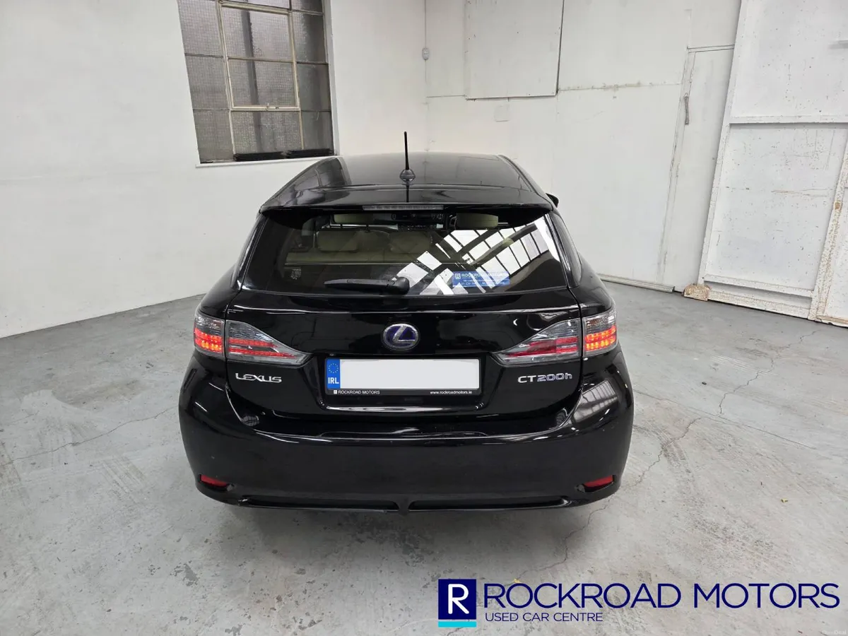 Lexus CT200h Executive, 2013 - Image 4