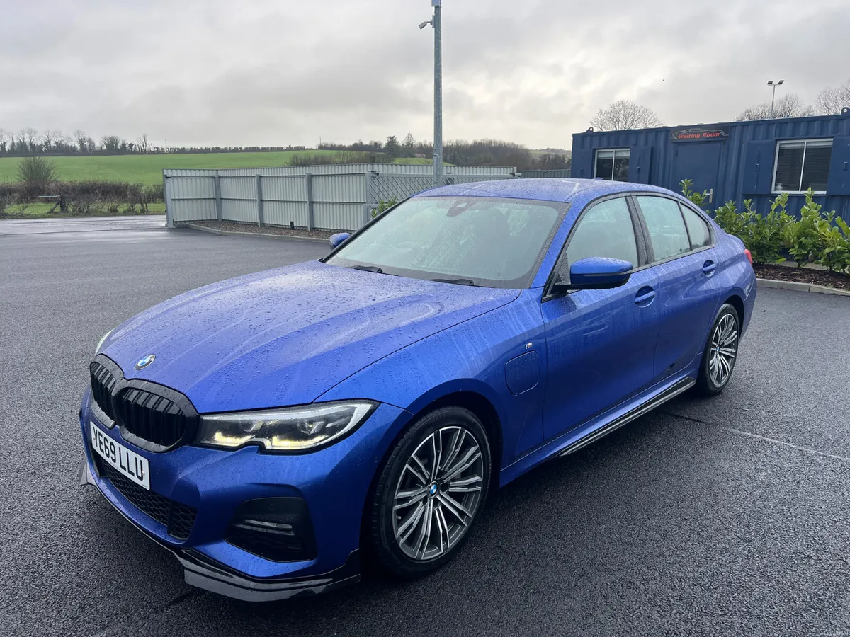 2019 (192)  BMW 330E M Sport 2.0 Auto Plug In Hybr - Image 3
