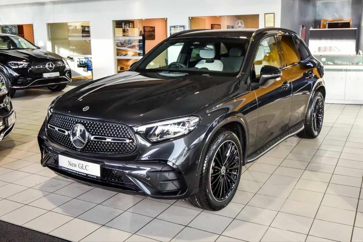 Mercedes-Benz GLC 220d AMG 4Matic Night Pack - Image 4