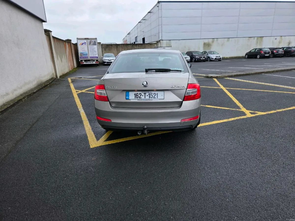 2016 skoda octavia - Image 4