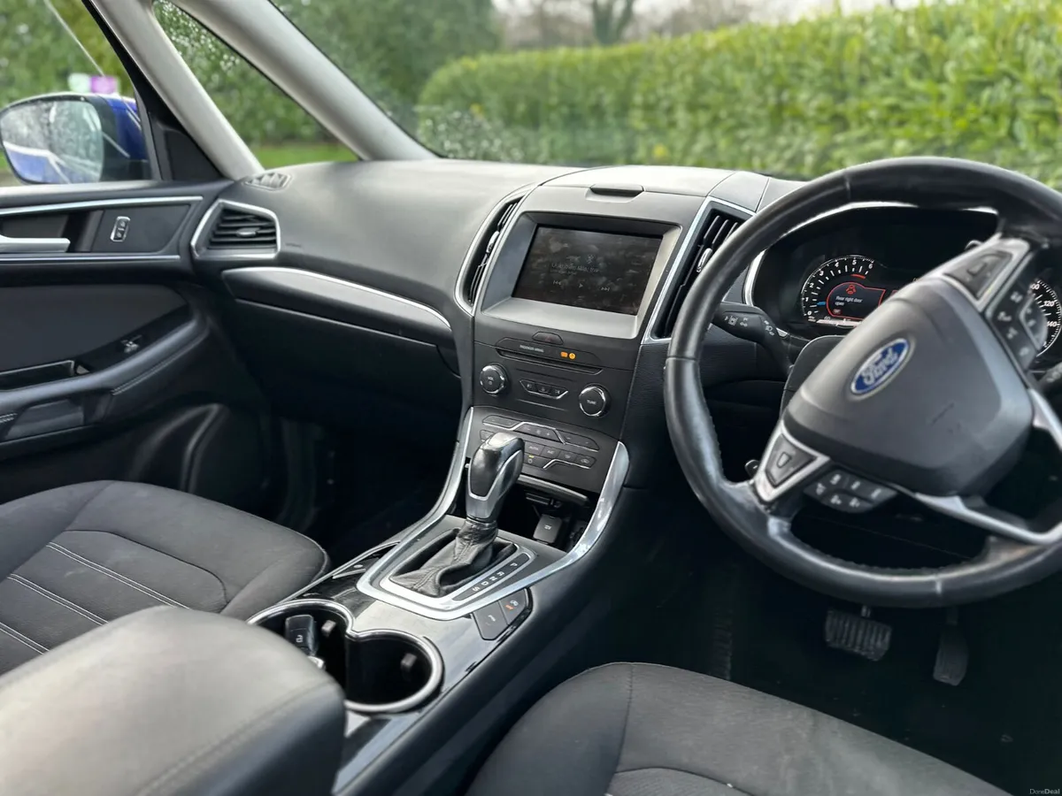 Ford Galaxy 2016 automatic 7seater - Image 4