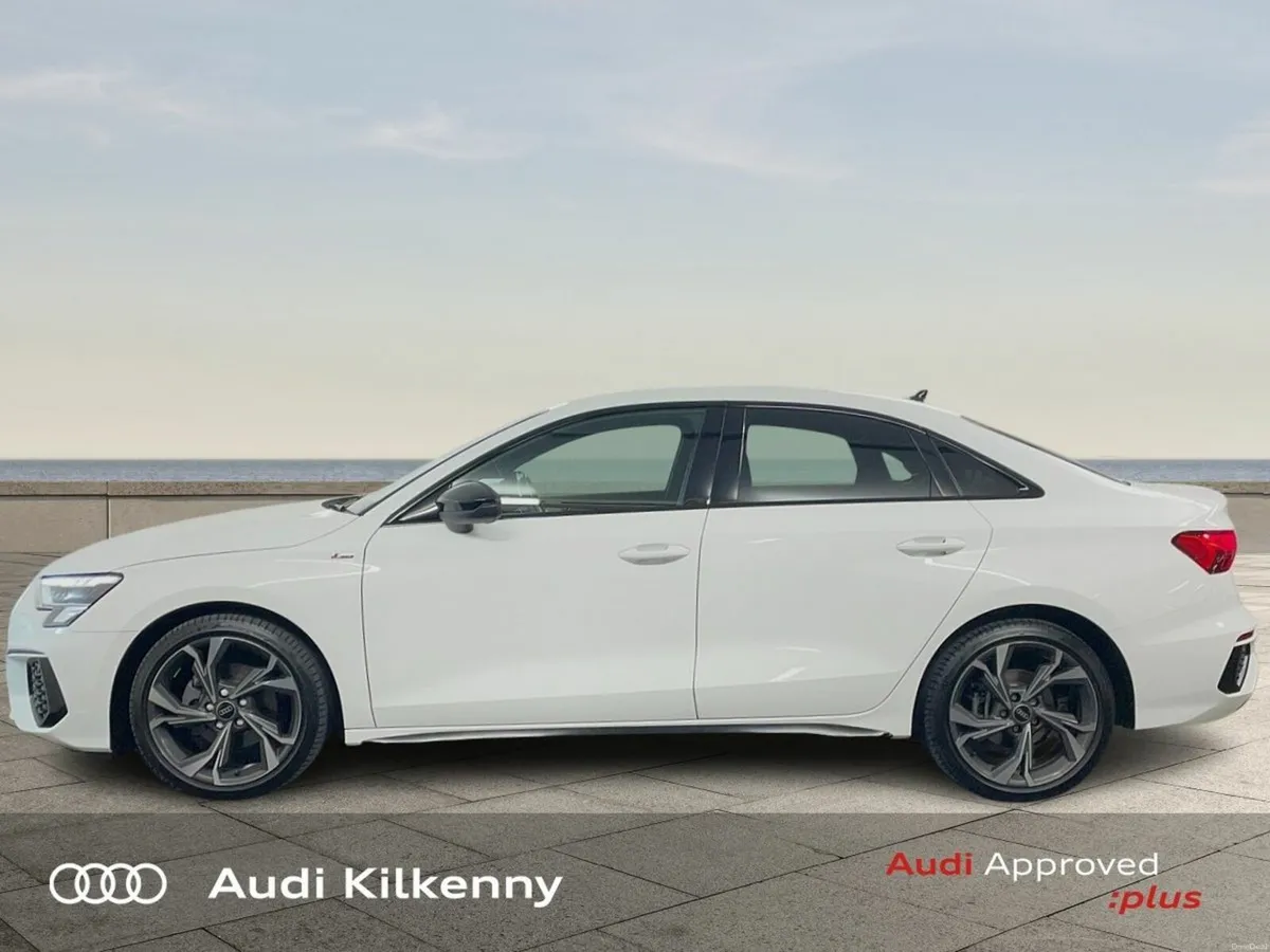 Audi A3 A3 Saloon 35 TFSI 150HP S-T S line Black E - Image 4