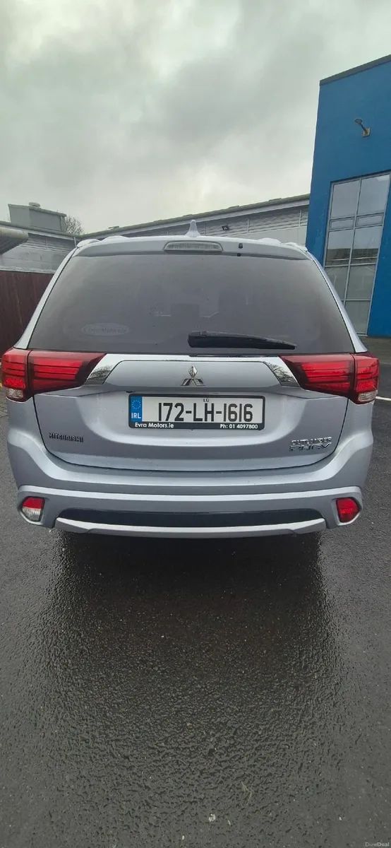 Mitsubishi Outlander 2017 - Image 6