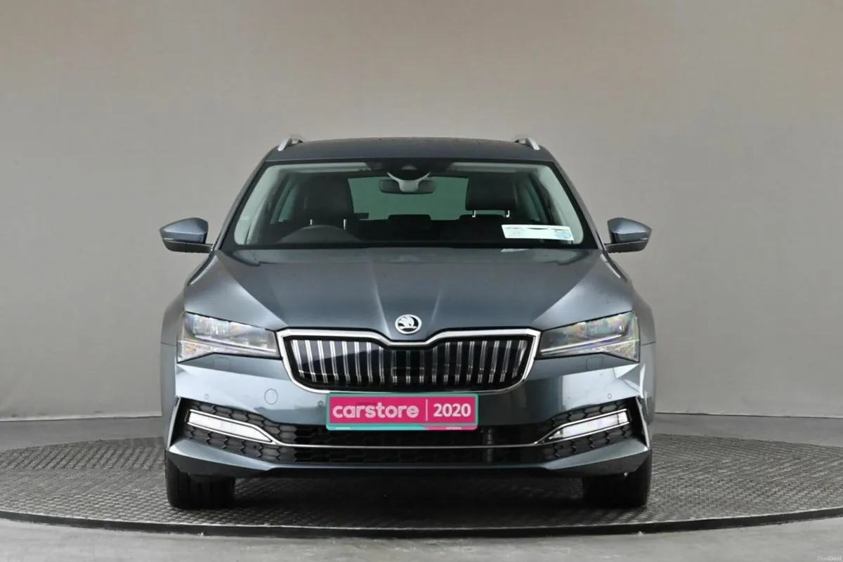 Skoda Superb 1.4TSI DSG STYLE COMBI 218BHP IV **FU - Image 2