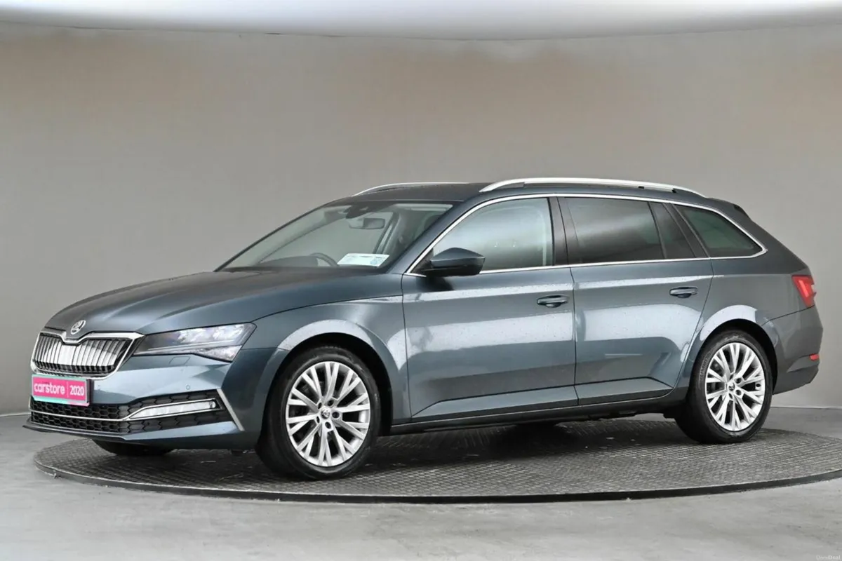 Skoda Superb 1.4TSI DSG STYLE COMBI 218BHP IV **FU - Image 4