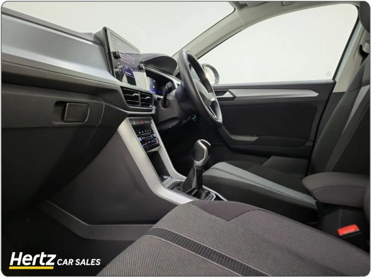 Volkswagen T-Roc SPEC ED Petrol Manual - Image 4