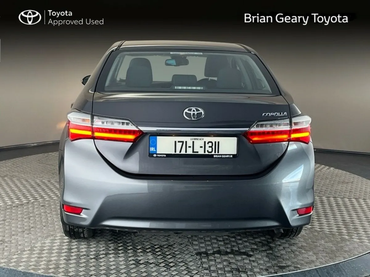 Toyota Corolla 1.4 D4D LUNA - Image 4