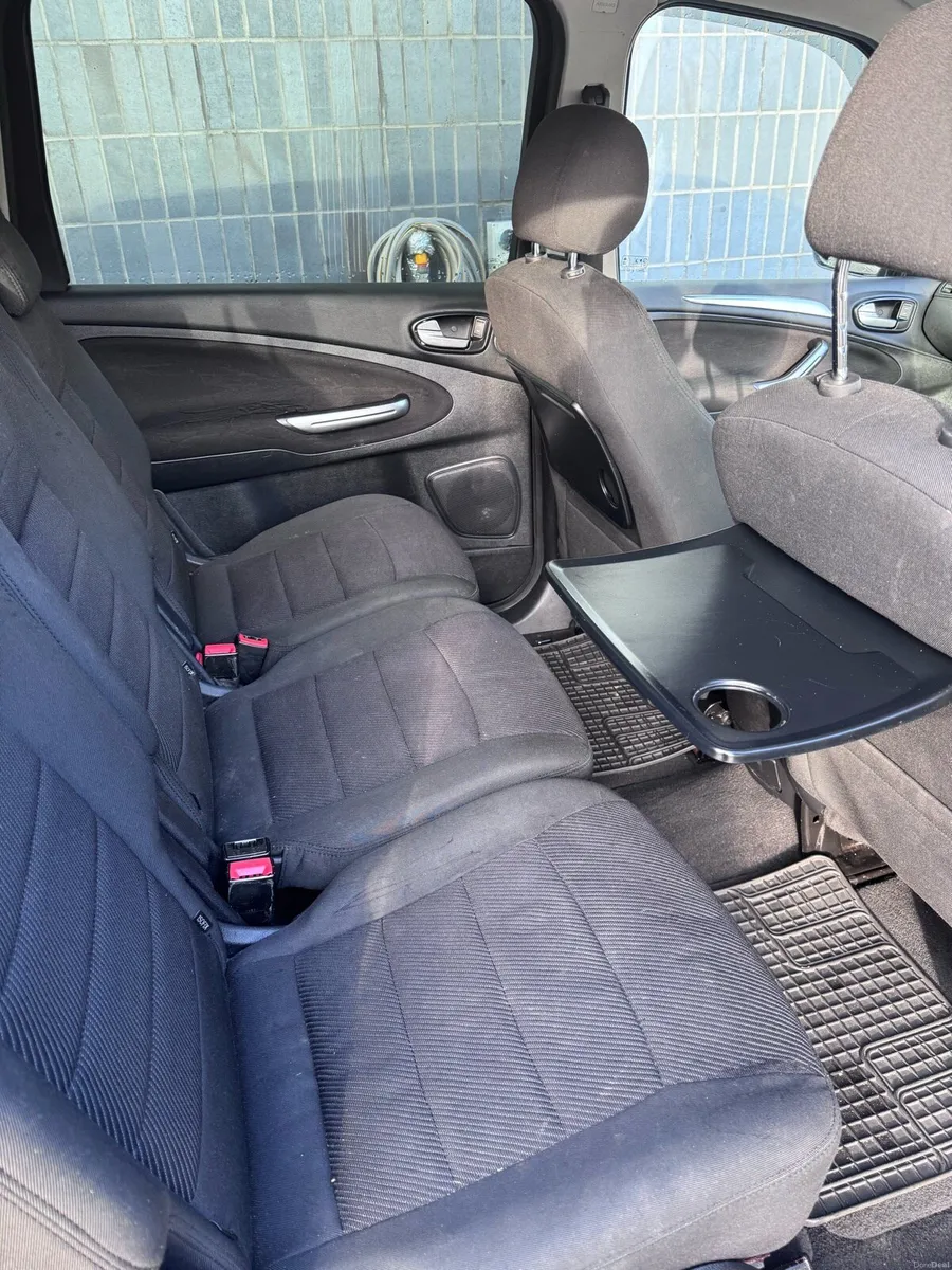 Ford Galaxy Titanium - Image 4