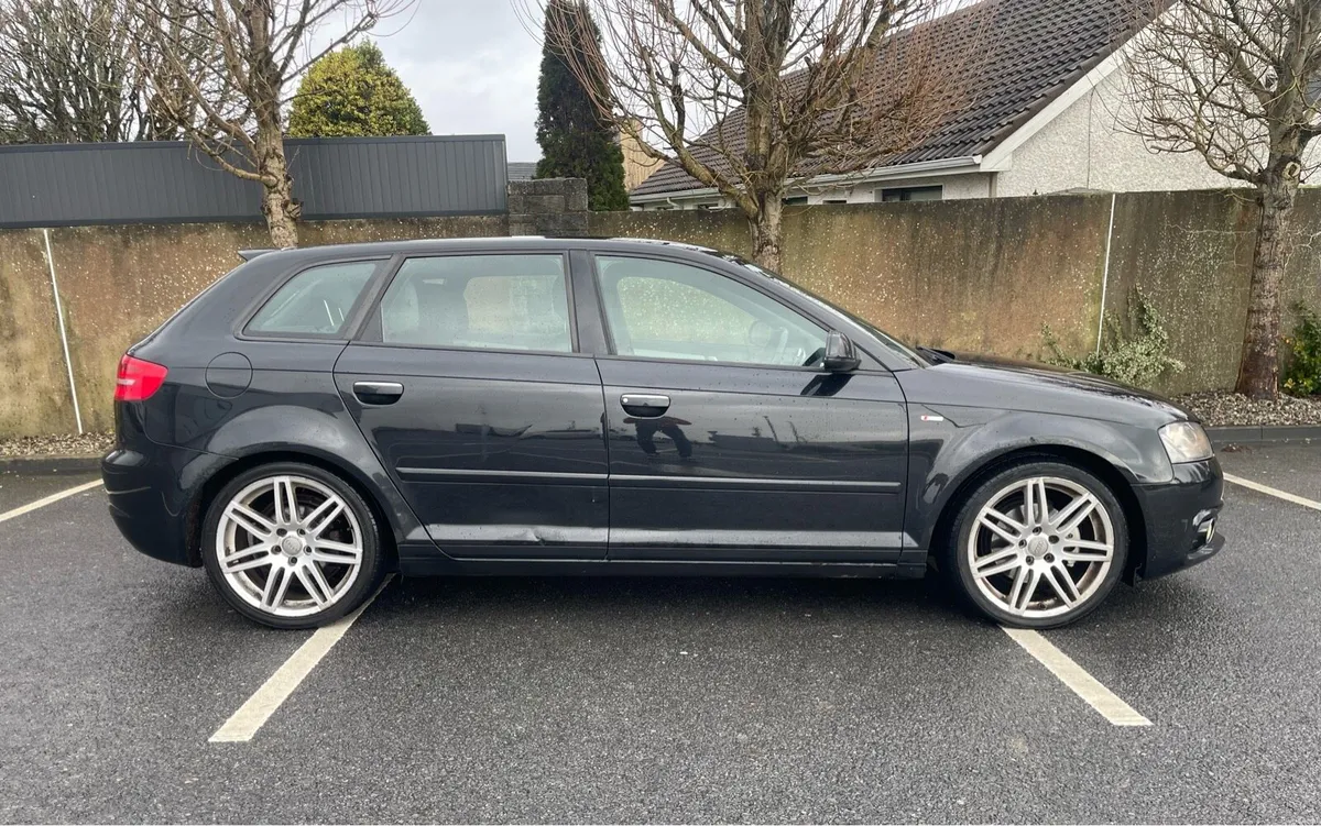 2011 Audi A3 1.6 TDI S-Line - Image 2