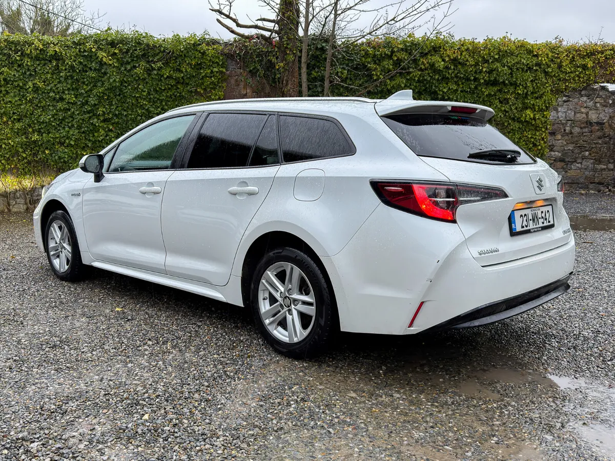 Toyota Corolla 2023 AUTO HYBRID (Swace) - Image 3